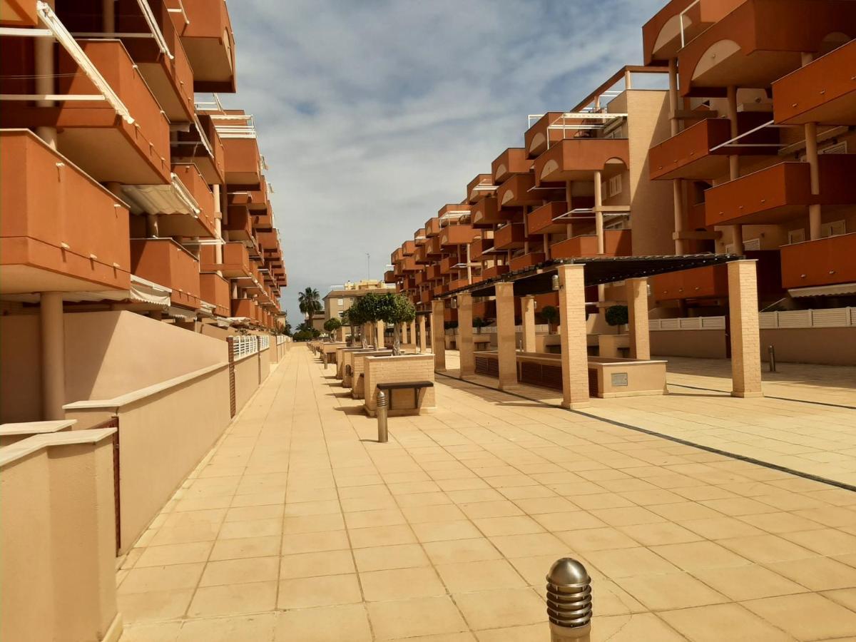 Apartamento Playa Canet D'En Berenguer Екстериор снимка